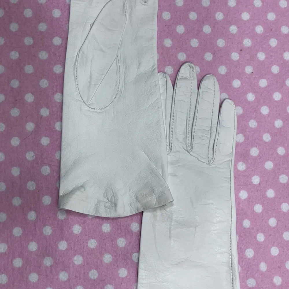 Vintage White Leather gloves M